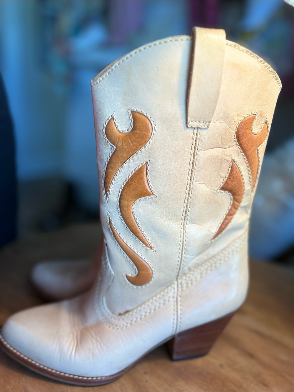 Women's Mid-Calf Western Heeled Boot in Cream and Tan